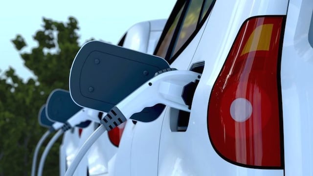 Casi el 50% de enchufes para autos eléctricos en Europa se encuentra en Alemania y Países Bajos