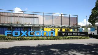 Foxconn, proveedor de piezas para Apple, suspende sus actividades en Shenzhen por nueva ola de COVID-19