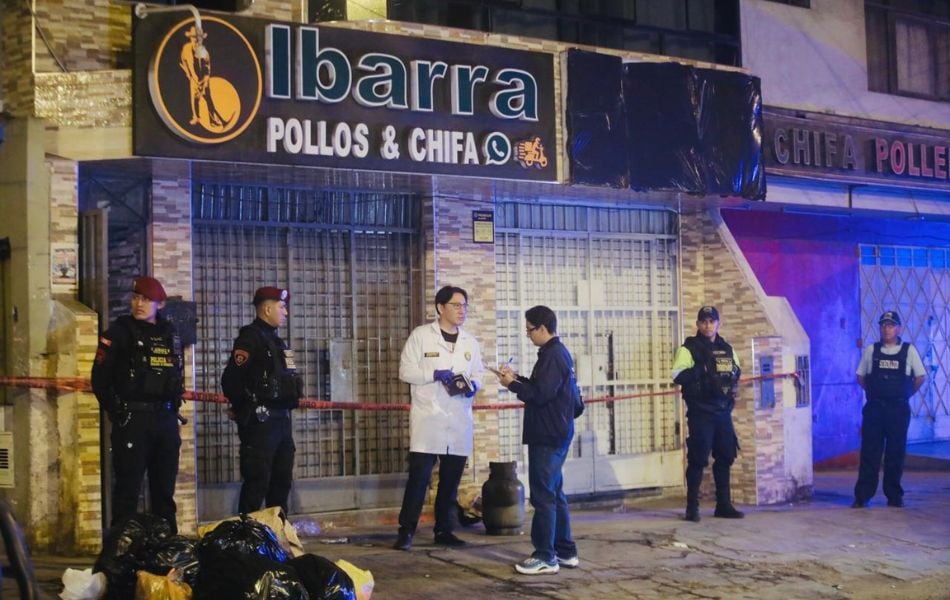 Una adulta mayor y sus dos hijas, de 19 y 24 años, terminaron atrapadas entre las llamas del inmueble. (Foto: César.grados@photo.gec)