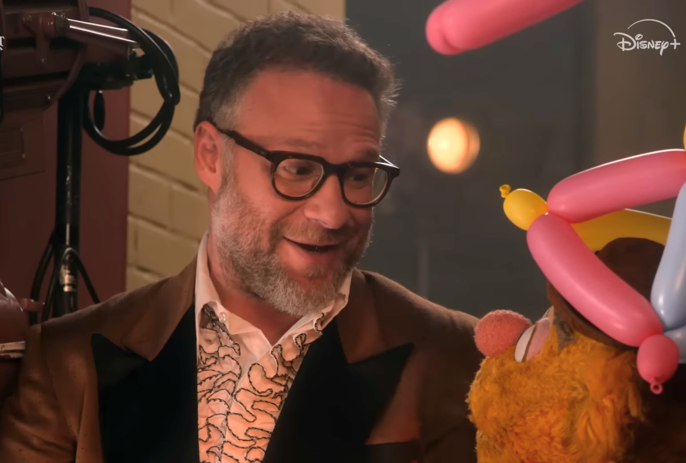 Seth Rogen hace una aparición especial en el especial "The Muppet Show" (Foto: 20h Television / Disney+ / ABC)