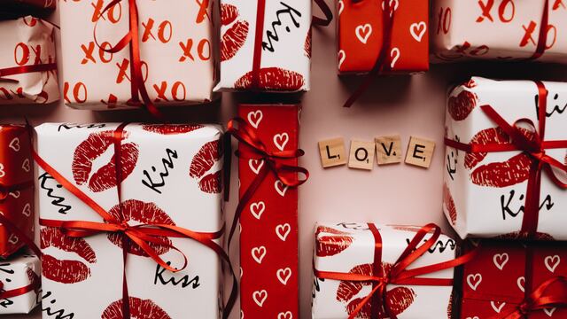 San Valentín: 10 ideas de regalos para las amantes de la moda