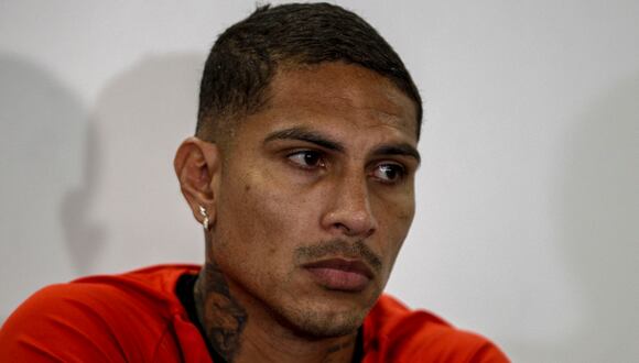 Paolo Guerrero aclara mensaje que le envió a Rodrigo González y que fue difundido en “Amor y Fuego”. (Foto: Miguel SCHINCARIOL / AFP)