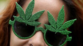Estados Unidos dará histórico paso al clasificar la marihuana como una droga de bajo riesgo