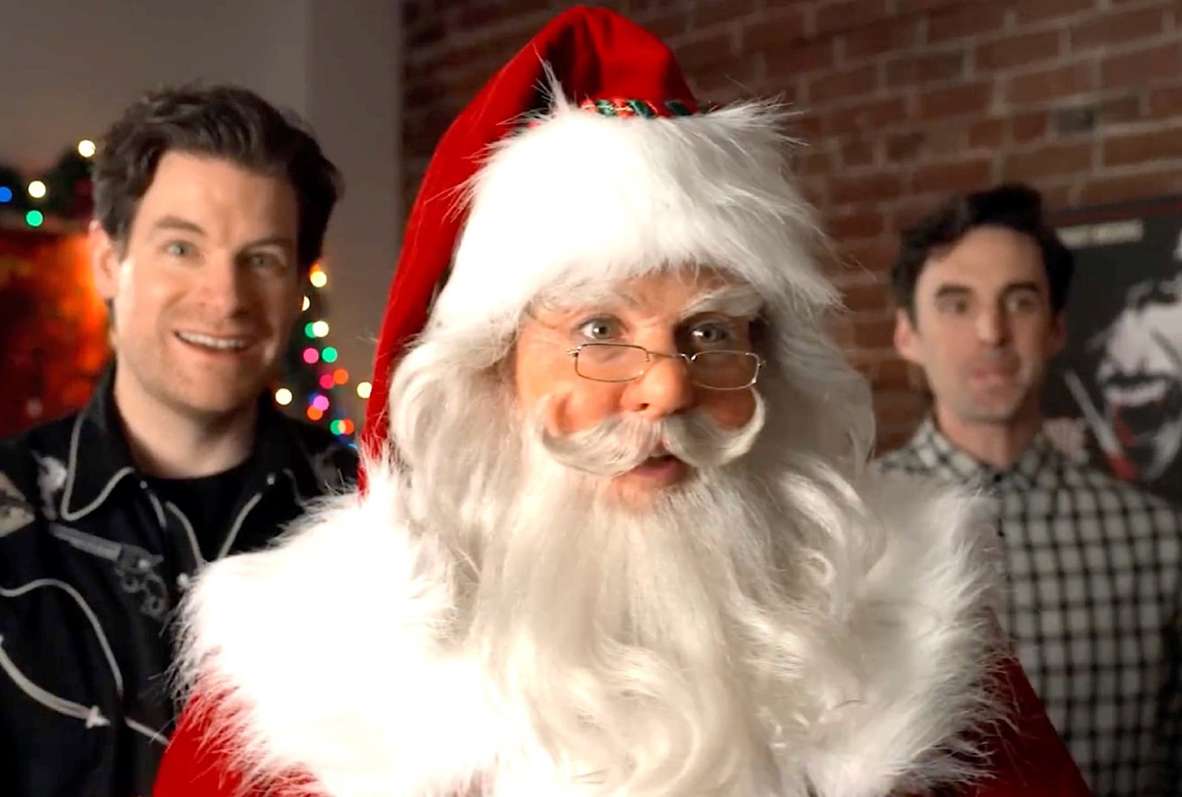 ¿Qué pasó con Taylor Jacobson (Alexandra Breckenridge) al final de la película navideña "El secreto de Santa"? (Foto: Netflix)