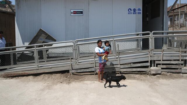 Una escuela casi en ruinas: la lucha de los padres de la I. E. Santa Rosa de Profam por mejorar la infraestructura del colegio