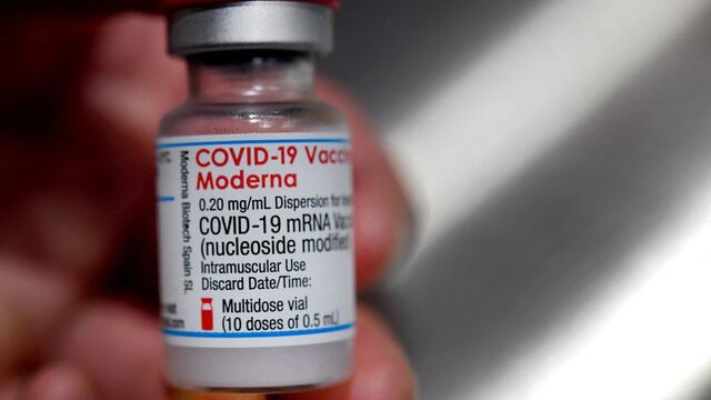 Coronavirus: Italia aprueba vacunar con Moderna a los adolescentes de entre 12 y 17 años