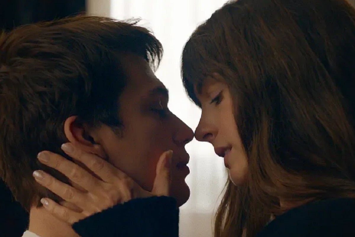 ¿Cómo termina la historia de Hayes Campbell (Nicholas Galitzine) y Solène Marchand (Anne Hathaway) en la película "The Idea of You" y en el libro? (Foto: Amazon Prime Video)