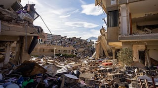 Terremotos en Venezuela: El silencio invade La Guaira en busca de vida