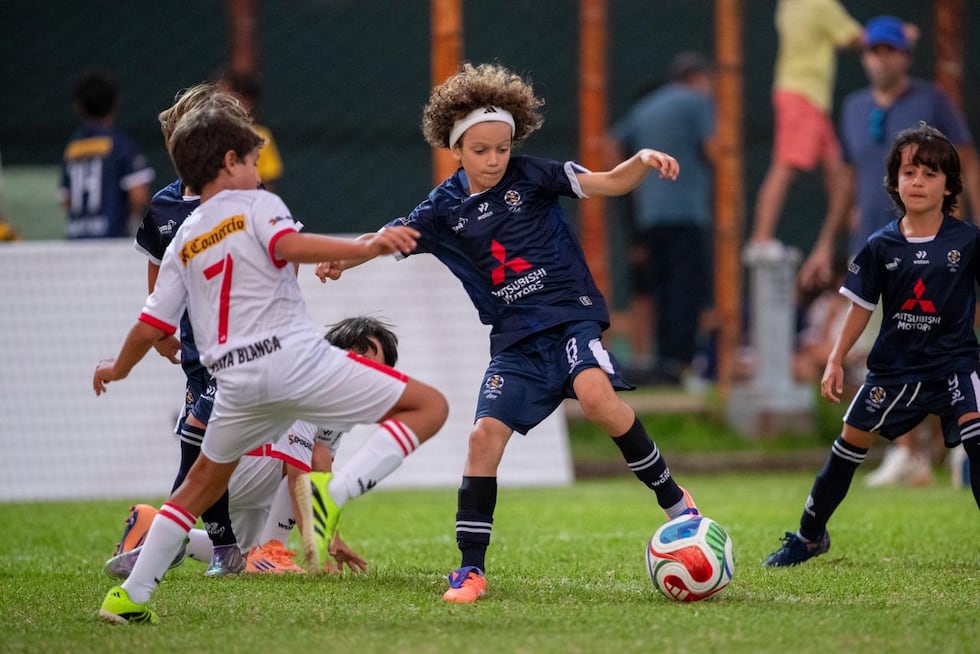 En el 4-3, los goles de Brisas/La Isla fueron anotados por Matías Arispe (doblete), Julián Thorndike y Vasco Casabonne. Para Playa Blanca anotaron Gael Sandoval (2) y Eduardo Baver. (Foto: Fernando Sangama / @photo.gec)