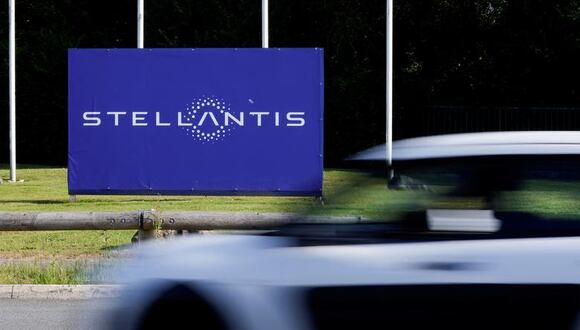 Stellantis crea una empresa para fabricar sus propios chips para automóviles