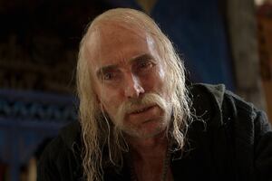 Quién es realmente Leo Bonhart, el cruel villano de la temporada 4 de “The Witcher”