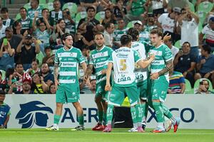 Canal 5 y TUDN transmitieron Santos Laguna (1-0) Chivas de Guadalajara por la fecha 4 de la Liga MX