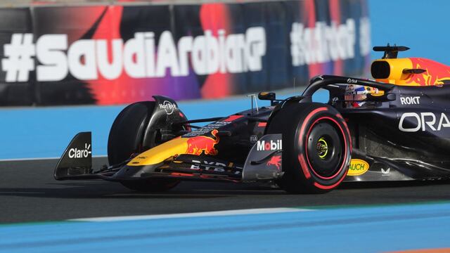 Max Verstappen ganó el GP de Arabia Saudita: Checo Pérez segundo y Leclerc tercero