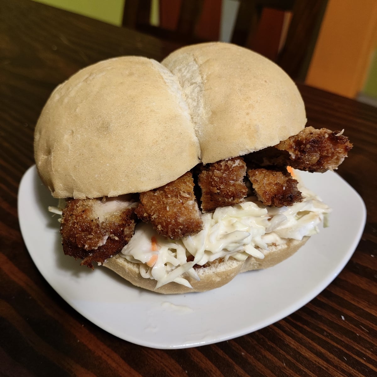 Sánguche chicken katsu de Takumi. (Foto: Difusión)