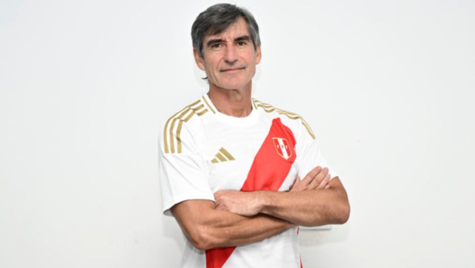 La FPF confirmó a Ibáñez como DT a través de las redes sociales. (Foto: La Bicolor)