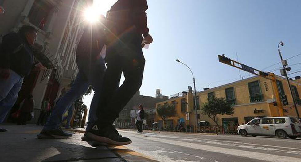 Pese a haber iniciado el pasado 21 de junio, la estación más fría del año viene siendo acompañada de una inusual presencia de brillo solar y temperaturas cálidas, al menos en Lima.
