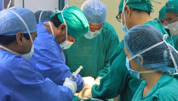El Perú registró esta semana una nueva cifra récord en donación de órganos: cinco en total, informó el doctor Juan Almeyda, director de Donaciones, Trasplantes y Banco de Sangre del Ministerio de Salud | Foto: Referencial