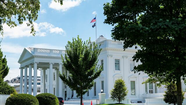Casa Blanca pide a los estudios y sindicatos llegar a un acuerdo “de buena fe”