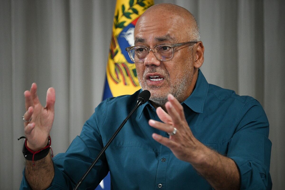 El presidente de la Asamblea Nacional Bolivariana de Venezuela, Jorge Rodríguez, habla durante una conferencia de prensa en Caracas, el 22 de julio de 2024. (Foto de Federico PARRA / AFP)