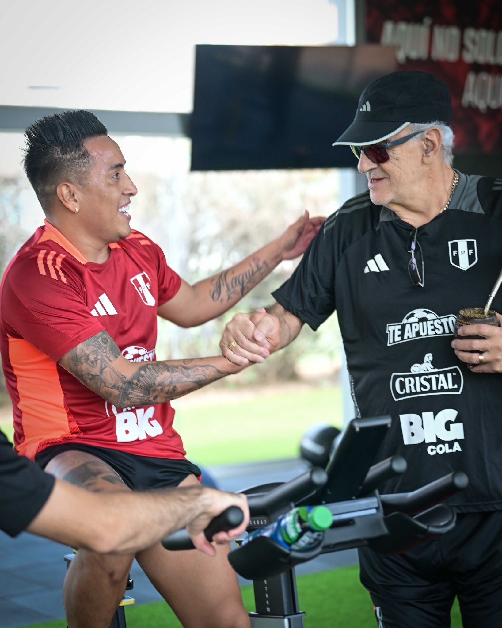Christian Cueva entrena en Videna para culminar su recuperación. (Foto: FPF)