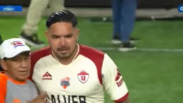 Juan Vargas reaparece con camiseta de Universitario en el torneo Copa Leyendas de Fútbol 7