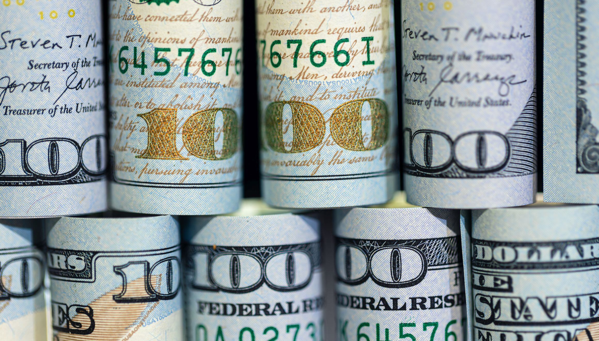 Los contribuyentes elegibles pueden recibir el reembolso del año fiscal 2024 y hasta tres años anteriores (Foto: Diseñado por Freepik)