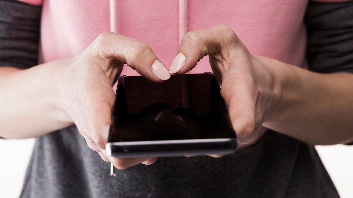 Esta es la cantidad de veces que debes apagar el celular o reiniciarlo para proteger tu información personal | Foto: Freepik