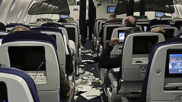 Cómo el cambio climático está provocando más turbulencias en los vuelos (y cada vez más peligrosas)