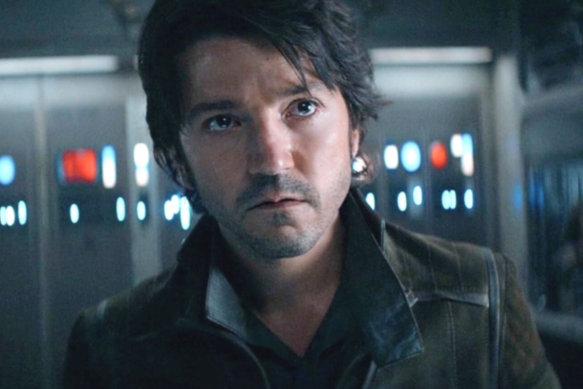 Diego Luna es el protagonista de la serie de Disney, “Andor”, interpretando a Cassian Andor (Foto: Disney)