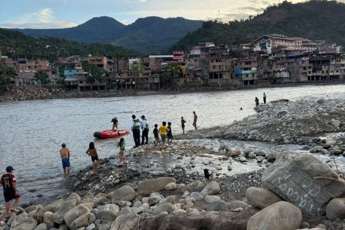 Policía y serenazgo intensifican labores de búsqueda en coordinación con vecinos de la zona. (Foto: Andina)