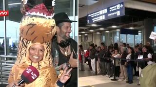 Mujer se disfraza de dinosaurio para recibir a familiares en nuevo aeropuerto Jorge Chávez