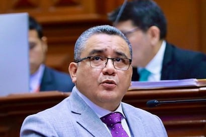 Juan José Santiváñez: Congresistas presentan moción de censura contra el ministro de Justicia