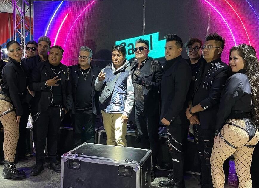 Los Telez se caracterizan por tener a varios integrantes (Foto: Los Telez/Facebook)