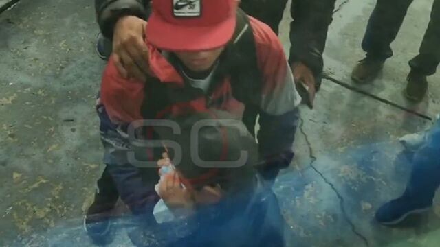 Emotivo: el gesto de Paolo Guerrero con niño peruano que lo alentó en el Cilindro | VIDEO