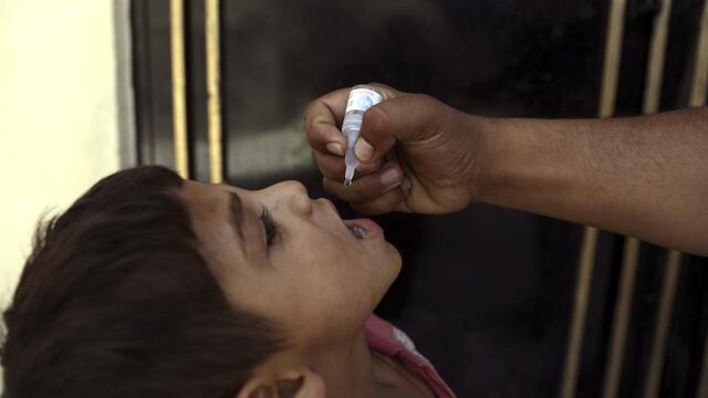 Afganistán: 5 personas son asesinadas en ataques a la campaña de vacunación contra la polio