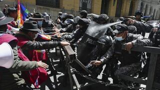 Aimaras en Bolivia marchan para reclamar atención del gobierno izquierdista de Arce