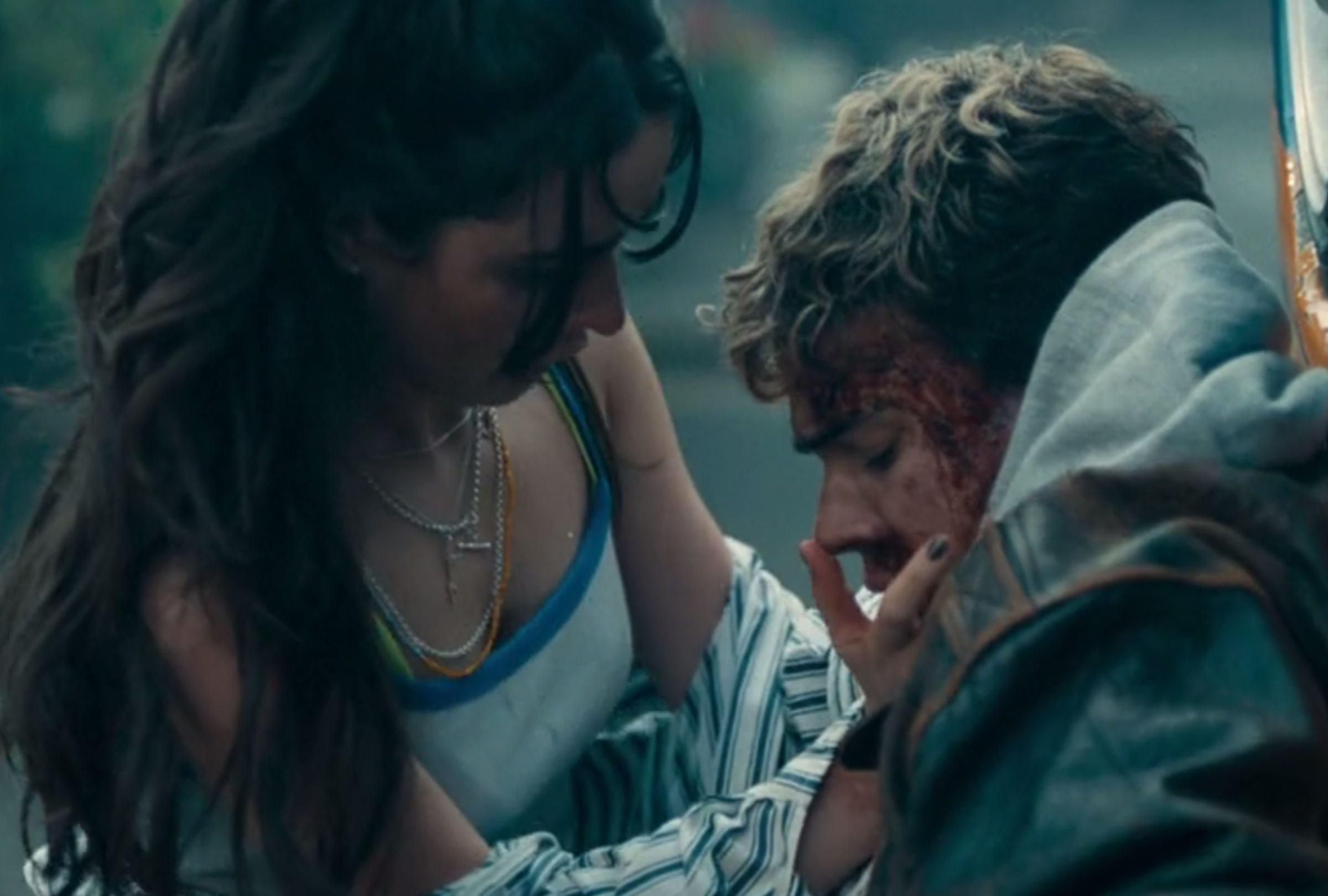 Al final de “Culpa mía: Londres”, Nick resulta herido de gravedad. Él está interpretado por Matthew Broome (Foto: Amazon Studios)