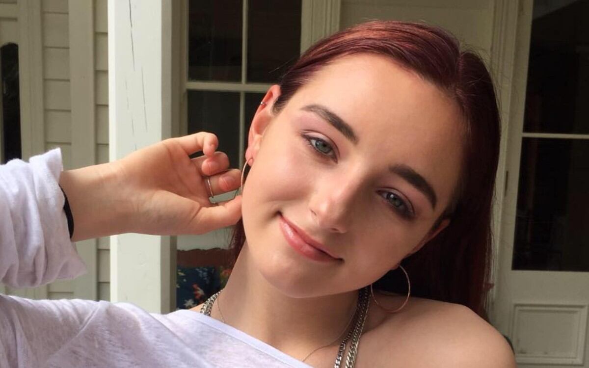 HISTORIA VIRAL: una joven pensó que tenía resaca, pero fue al médico y se le diagnosticó una terrible enfermedad. (Foto: Poppy Beguely / Facebook)