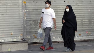 Irán: detienen a mujer por almorzar en un restaurante sin velo 