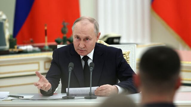 Putin dice que Rusia pagó al Grupo Wagner alrededor de 1.000 millones de dólares en el último año