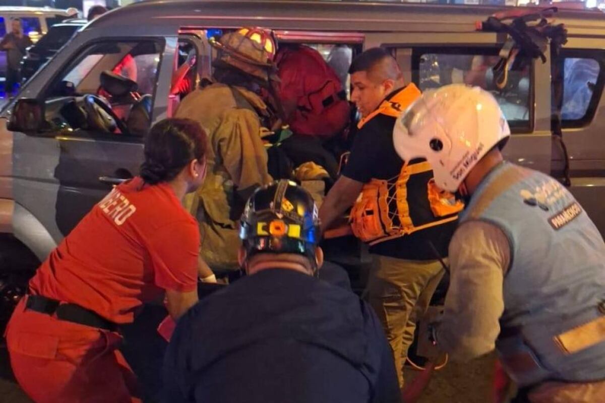 Accidente deja a cinco heridos en San Miguel. (Foto: Facebook / Alerta Pueblo Libre)