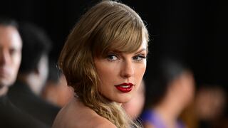 Taylor Swift dona 100 mil dólares a familia de víctima de tiroteo tras el Super Bowl
