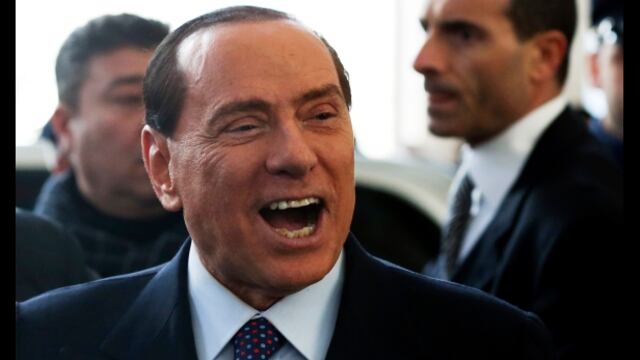 Berlusconi regresa y promete "bunga bunga para todos"