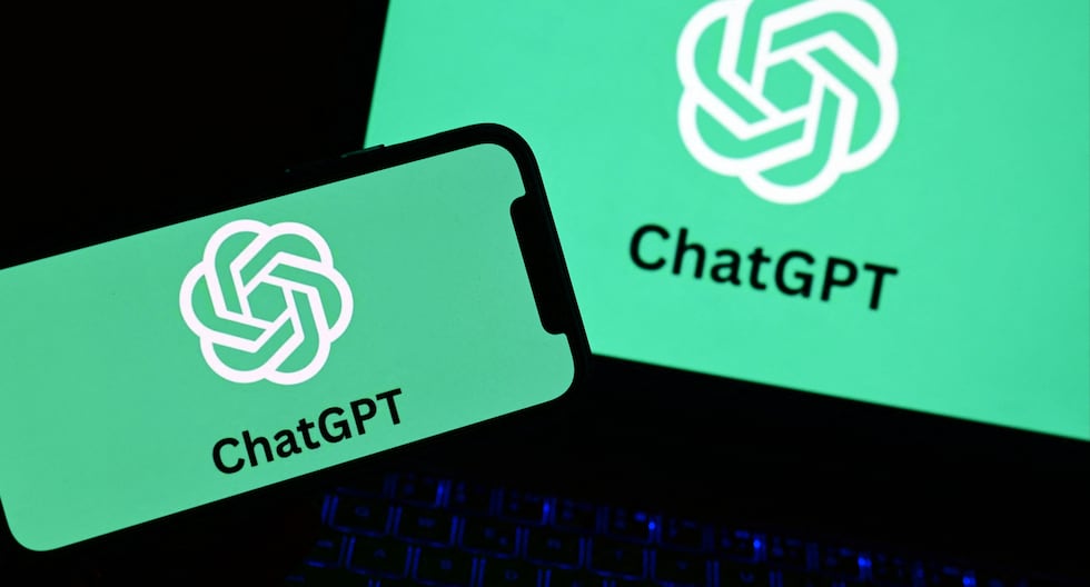 Is there a potential privacy concern with ChatGPT collaborating with OpenAI at Apple?