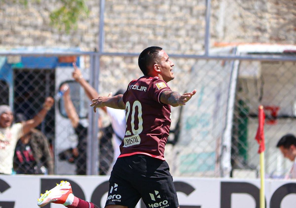 Alex Valera anotó para la 'U', pero no alcanzó para que los cremas saquen los tres puntos. (Foto: Liga 1)