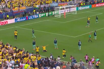 ¡Sí se pudo! Así celebró Ecuador su clasificación a los dieciseisavos tras derrotar a Alemania | VIDEO