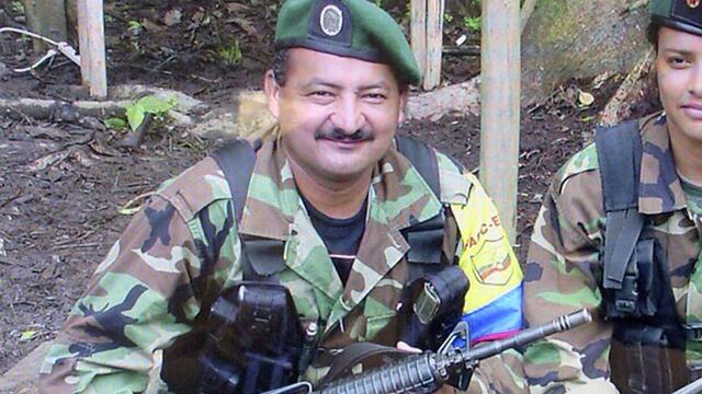 Nuevo golpe: Muere un líder de las FARC en un bombardeo