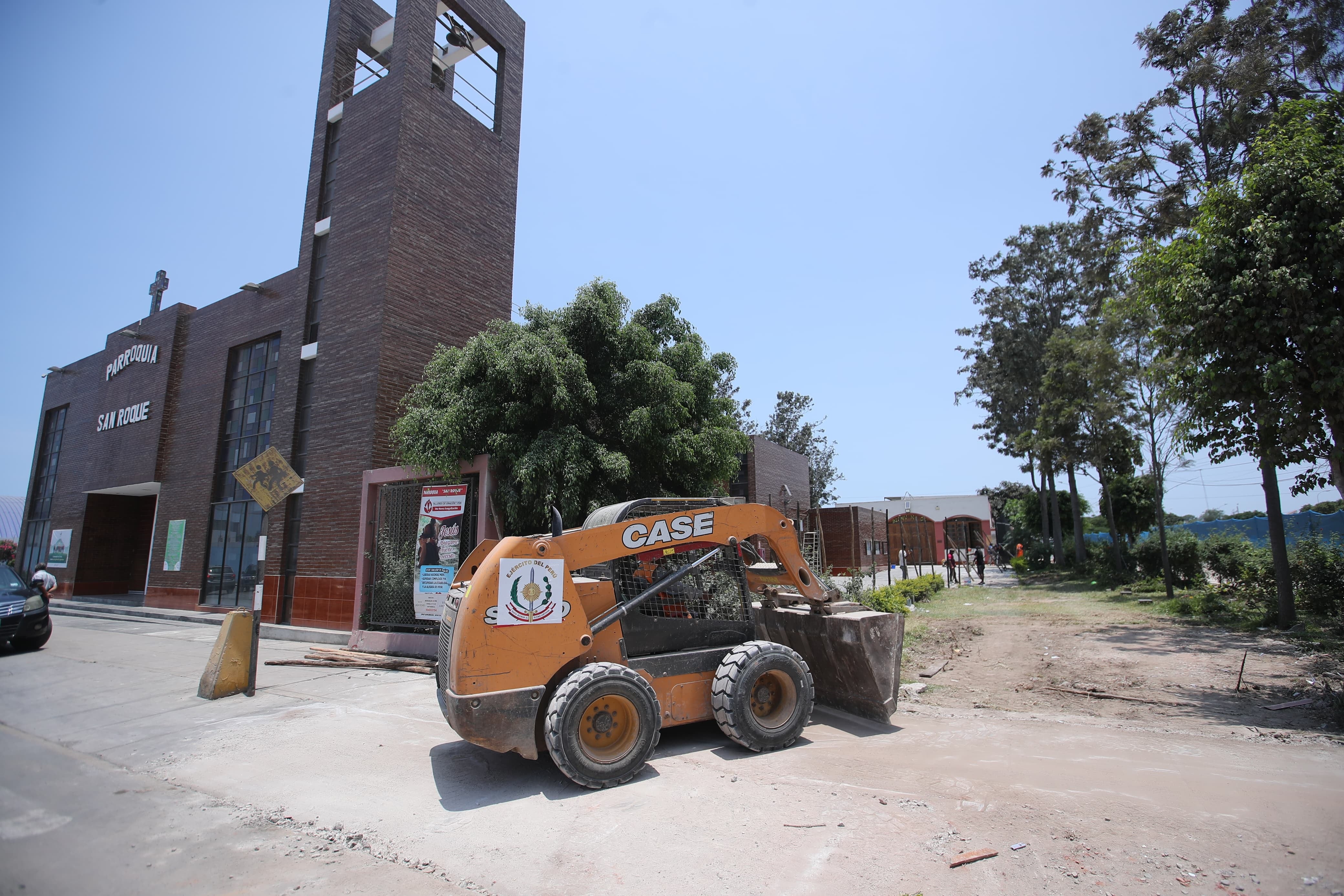 Una parte de los terrenos que pertenecían a la iglesia San Roque fue demolida para dar paso a la Vía Expresa Sur. (Foto: Antonio Melgarejo/ @photo.gec)