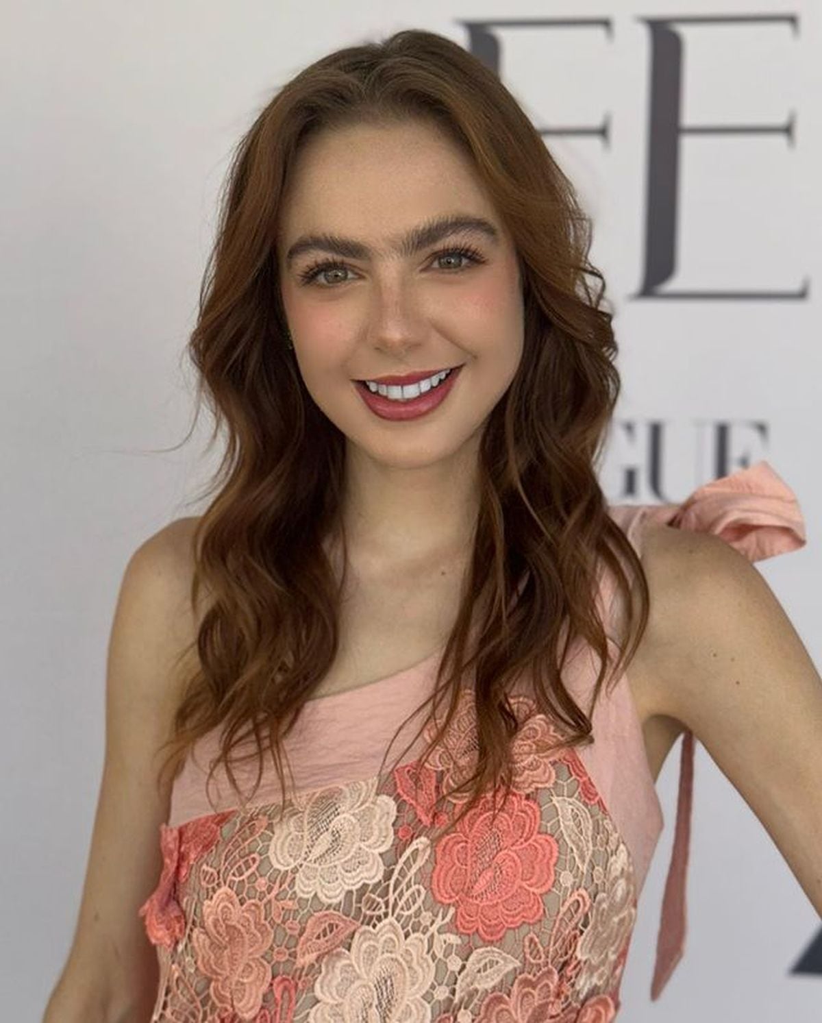 La actriz roba suspiros en sus miles de seguidores (Foto: Regina Pavón / Instagram)