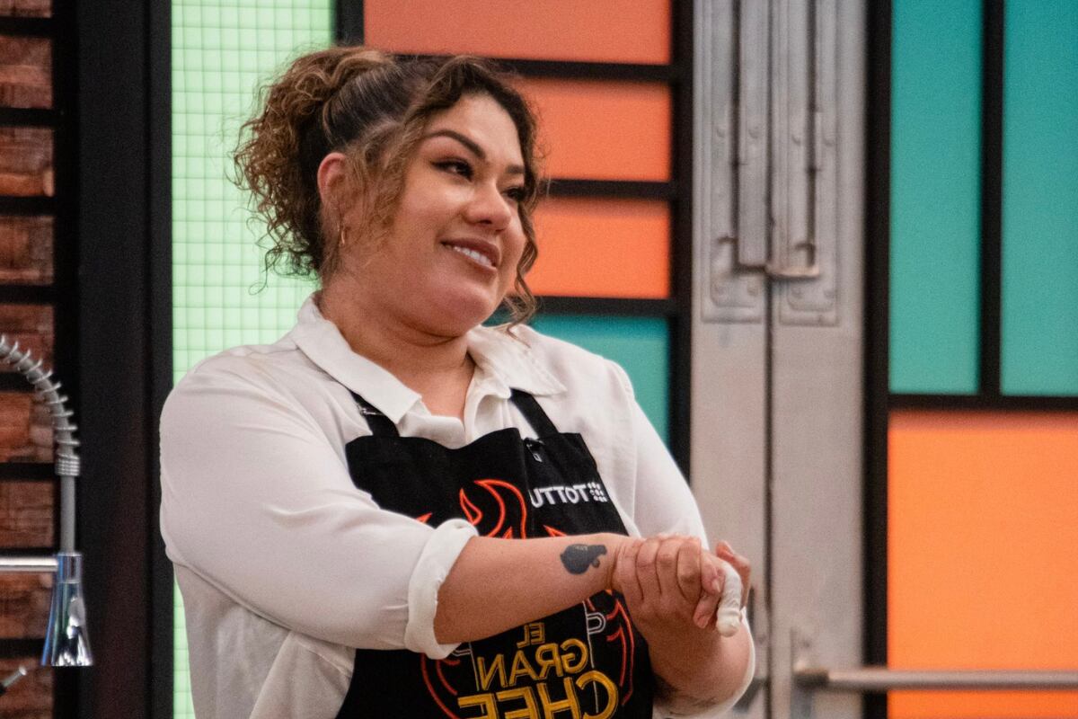 Canchita Centeno quedó fuera de la competencia el último martes 21 de enero. Sus compañeros se quebraron al enterarse de que no iba más en el concurso. Foto: Latina